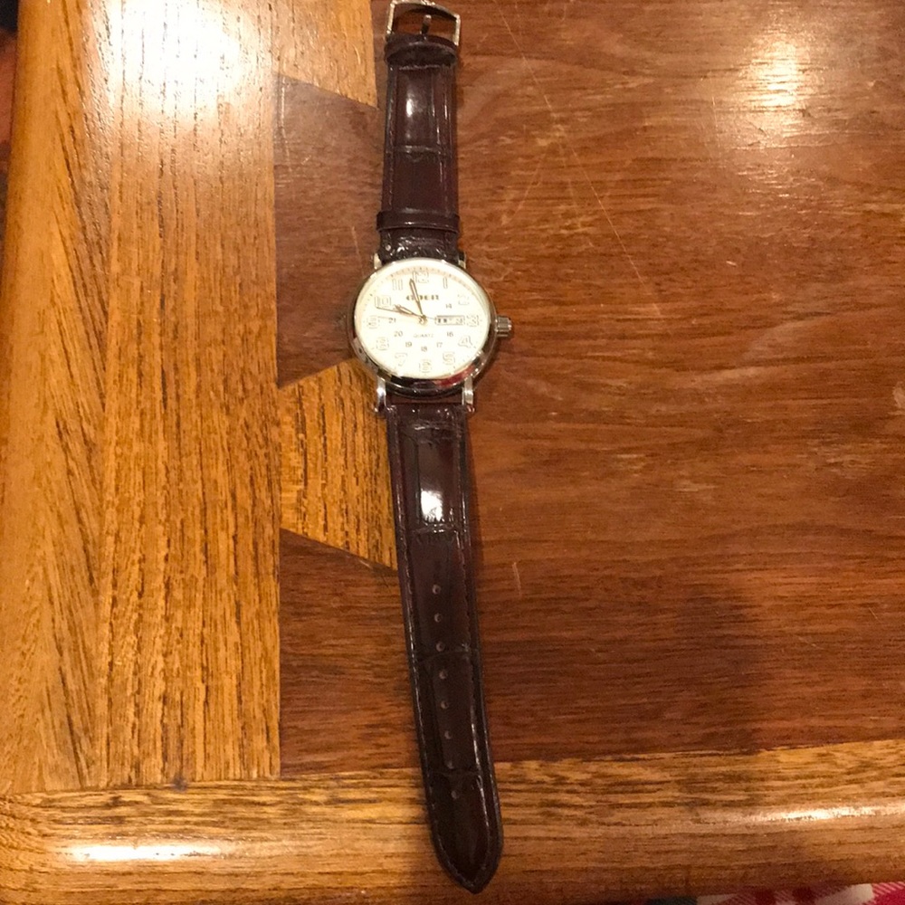 Goer stainless steel leather watch 😘